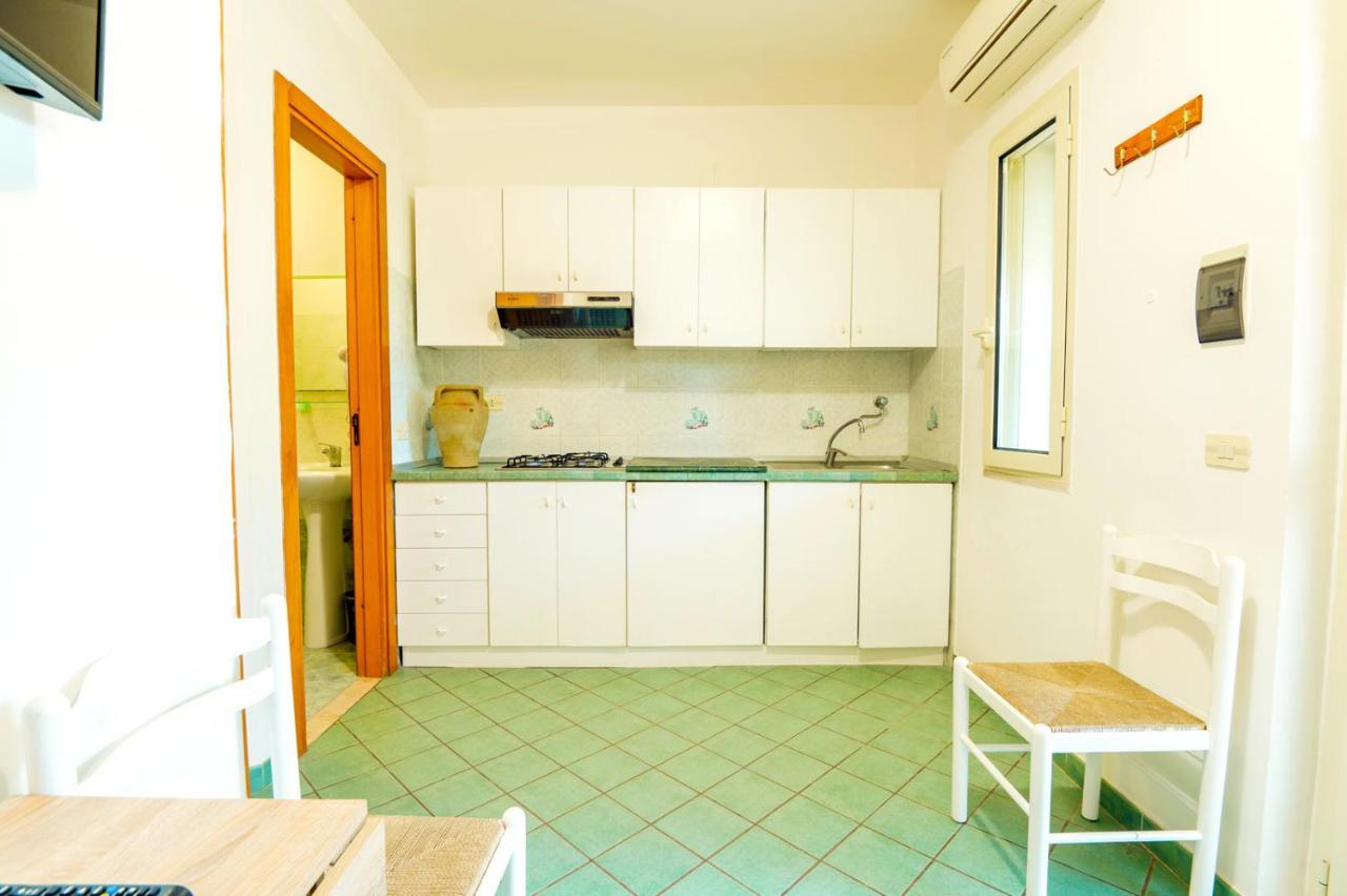 Villa Ulimare Family Residence Весте Екстериор снимка
