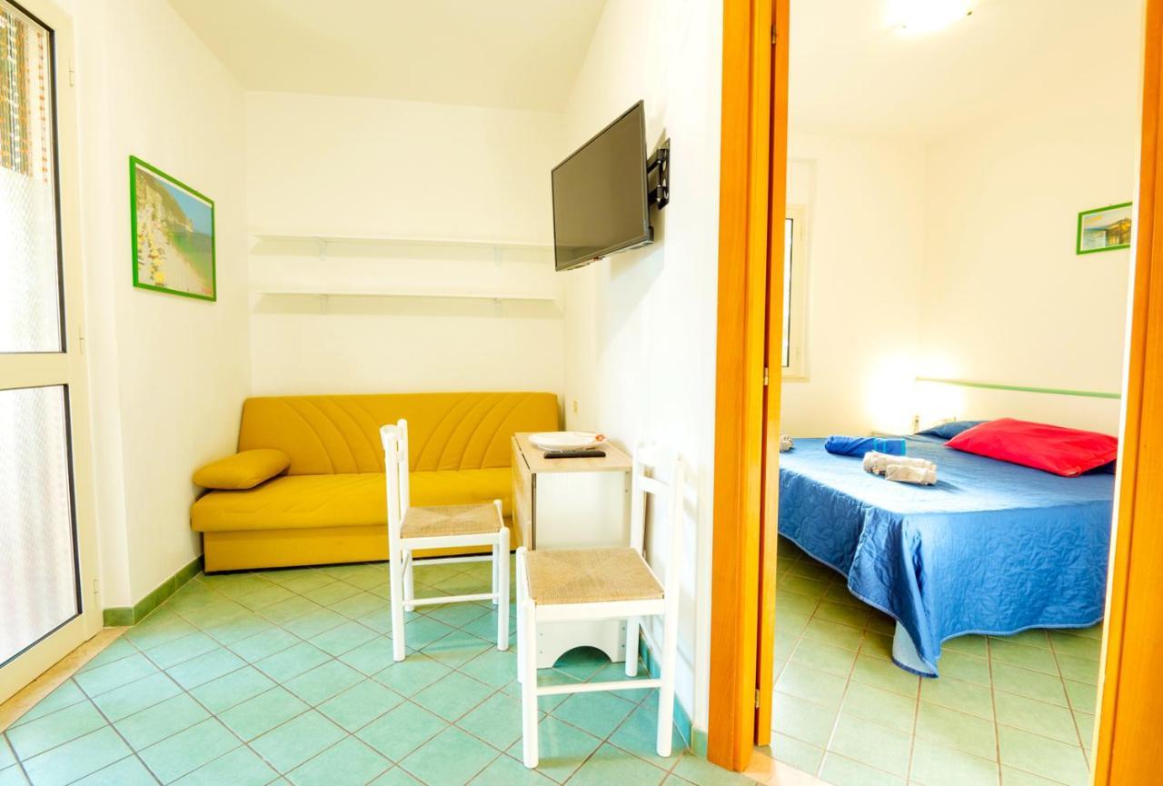 Villa Ulimare Family Residence Весте Екстериор снимка